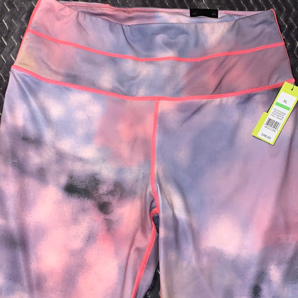 NWT ZELOS WORKOUT CAPRIS